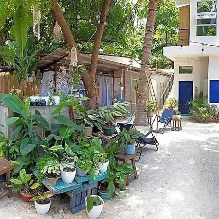Cozy Bantayan Summerhouse In Santa Fe Near Beach