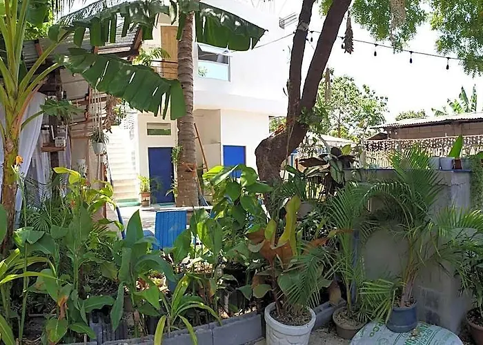 Hotel Cozy Bantayan Summerhouse In Santa Fe Near